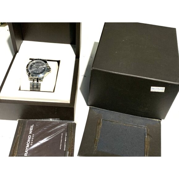 Raymond Weil Men's Watch 8160 Tango Swiss Quartz Gray Dial Date Silver Stainless - Picture 3 of 15